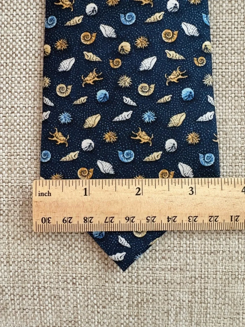Alynn “What the Shell?!” Silk Tie Navy Seashell Crab Novelty Print